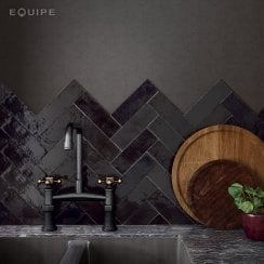 La Riviera Range