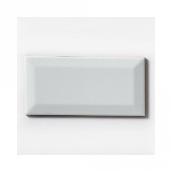 Metro Bevelled Gloss White 7.6cm x 15.2cm Wall Tile