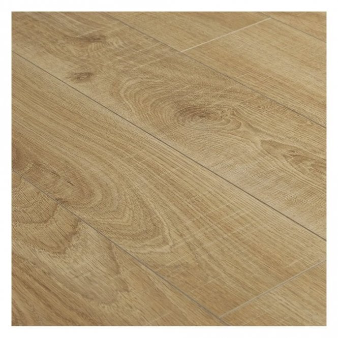 Helvetic Natural Light Oak Plank Gloss Laminate 138cm x 19.3cm x 8mm (2.131m2 Box) SOLD PER PACK